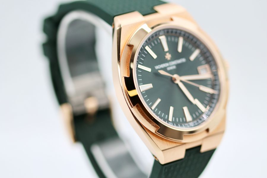 Vacheron Constantin Overseas 4520V/210R-B967